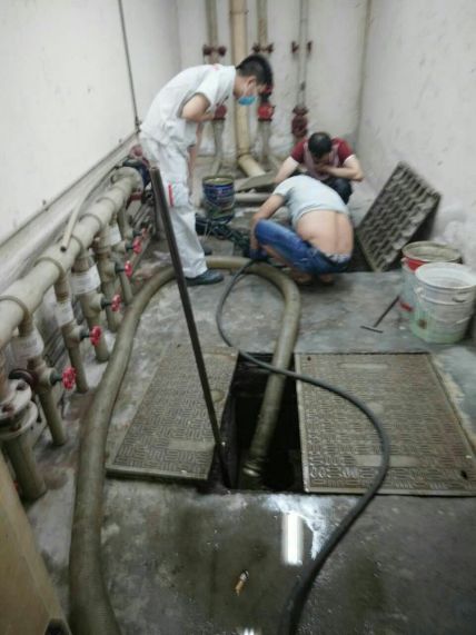 专业郑州马桶疏通、管道疏通、下水道疏通